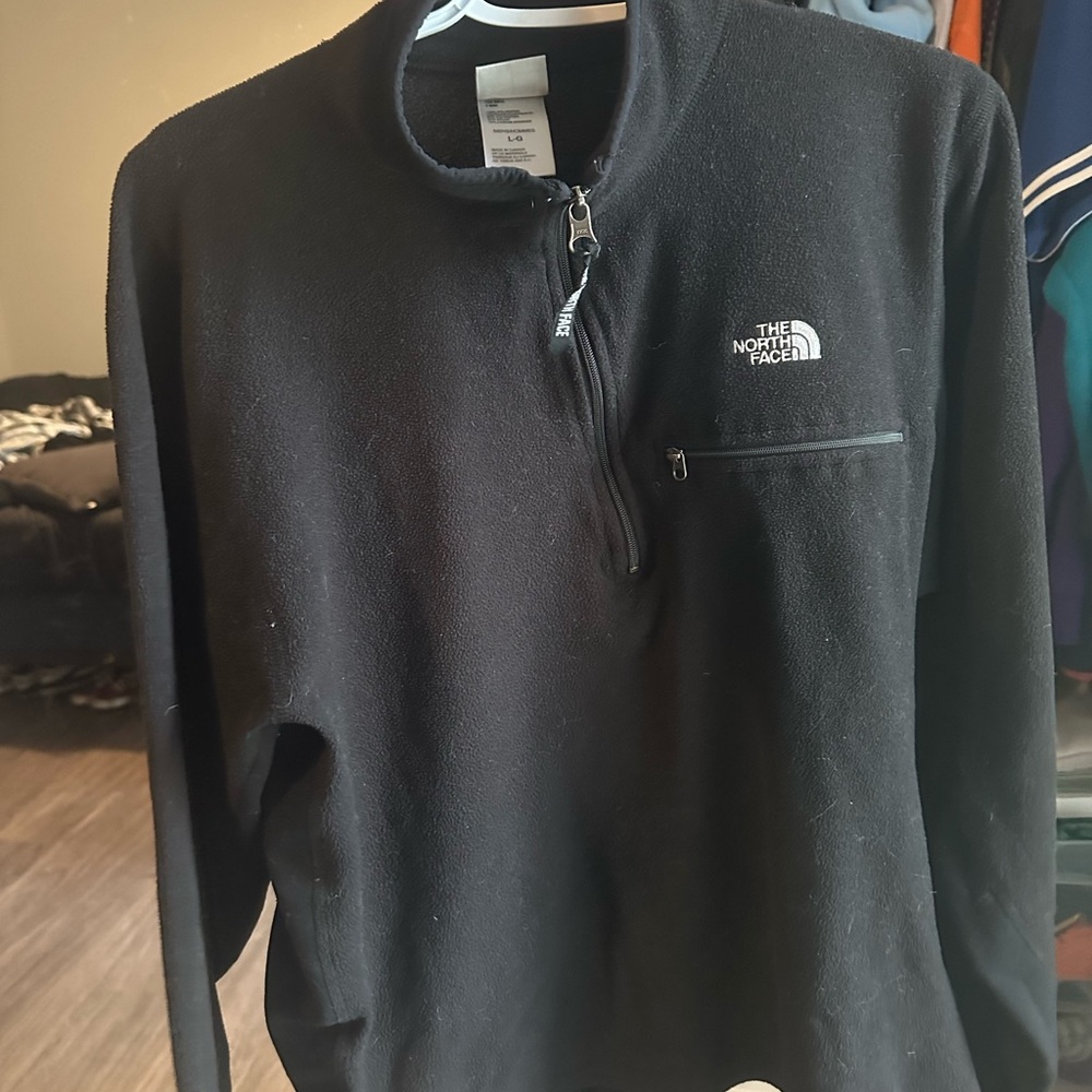 Men’s north face fleece crewneck